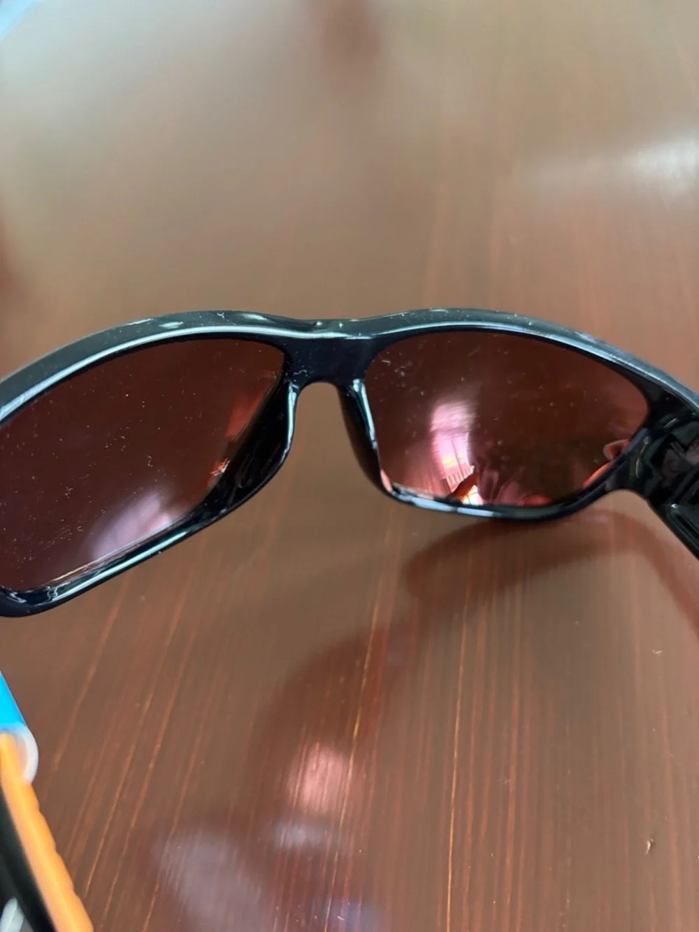 Foster Grant 100% UVA-UVB protect,black frame,rainbow mirror lens, rubber temple